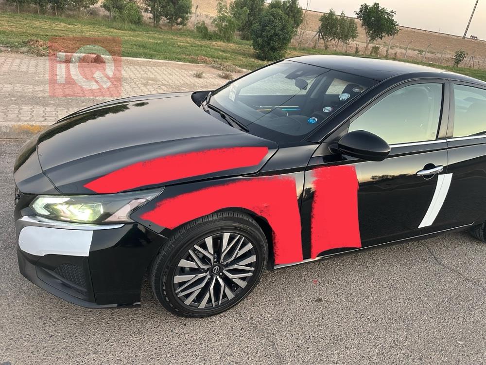 نيسان ألتيما